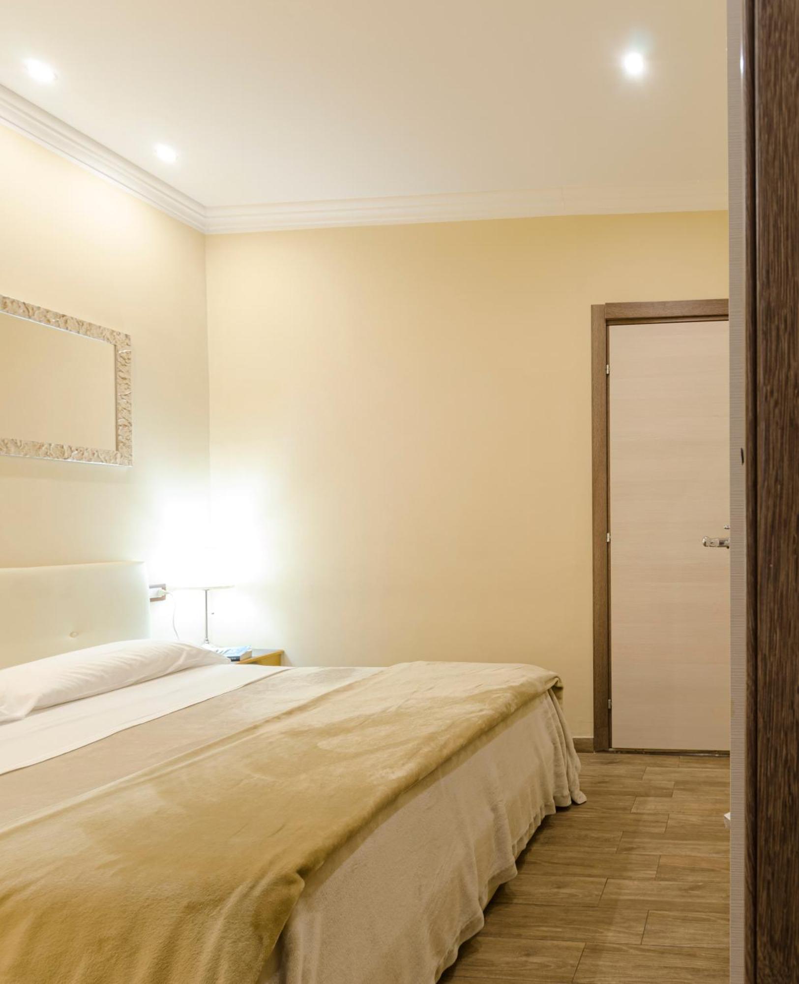 Dependance Ludovica Bed & Breakfast แตร์โมลิ ภายนอก รูปภาพ