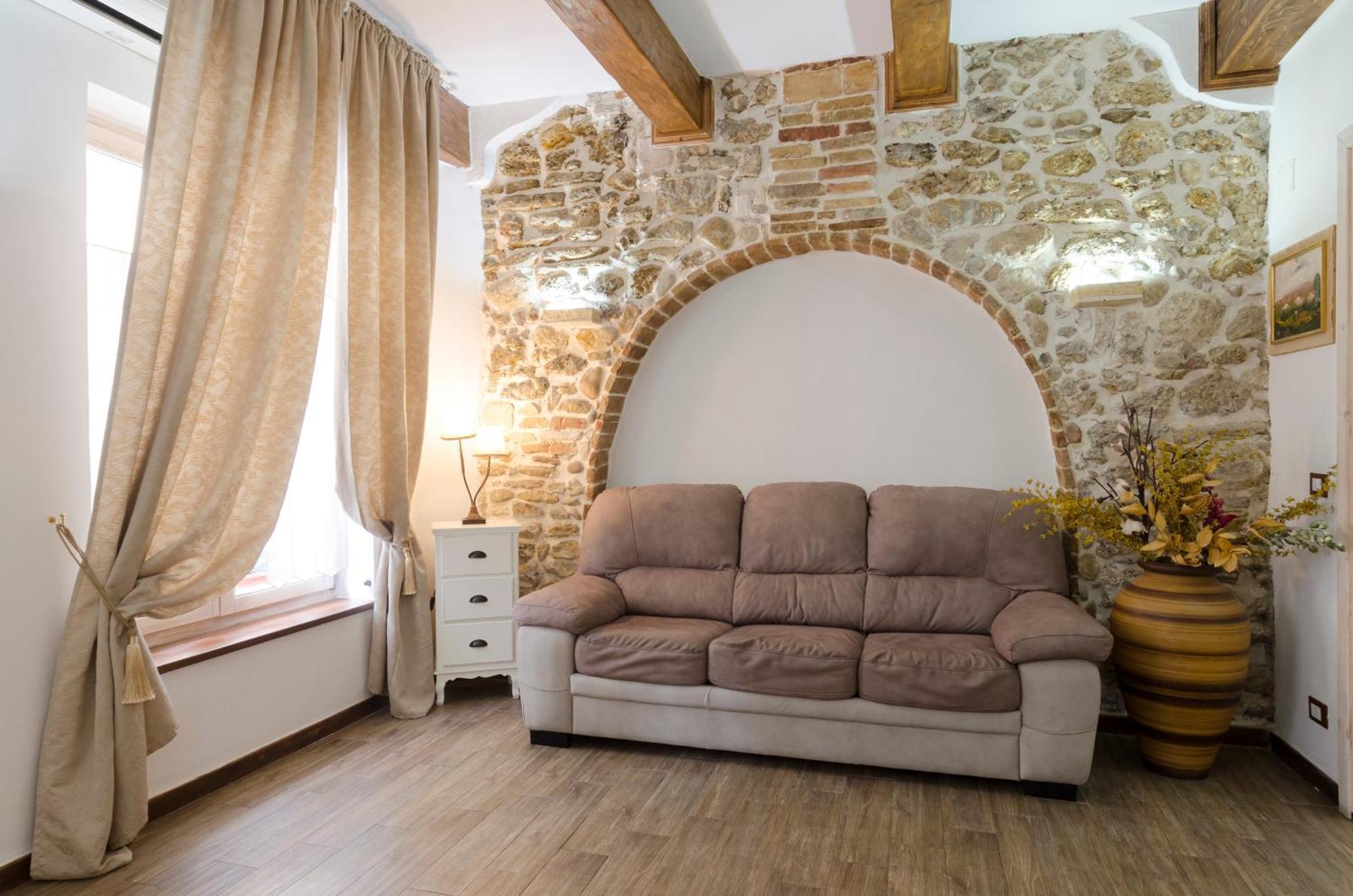 Dependance Ludovica Bed & Breakfast แตร์โมลิ ภายนอก รูปภาพ
