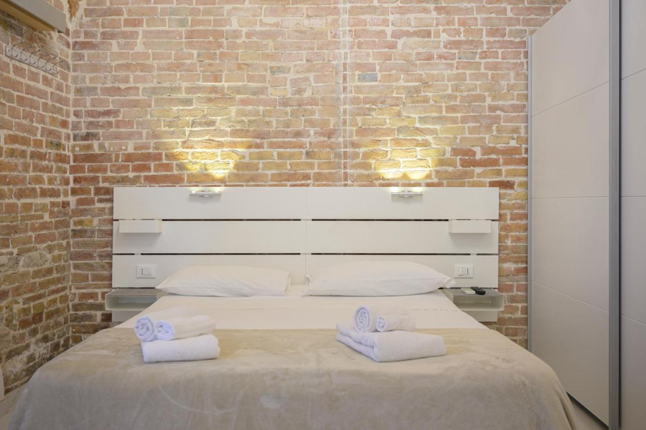 Dependance Ludovica Bed & Breakfast แตร์โมลิ ภายนอก รูปภาพ