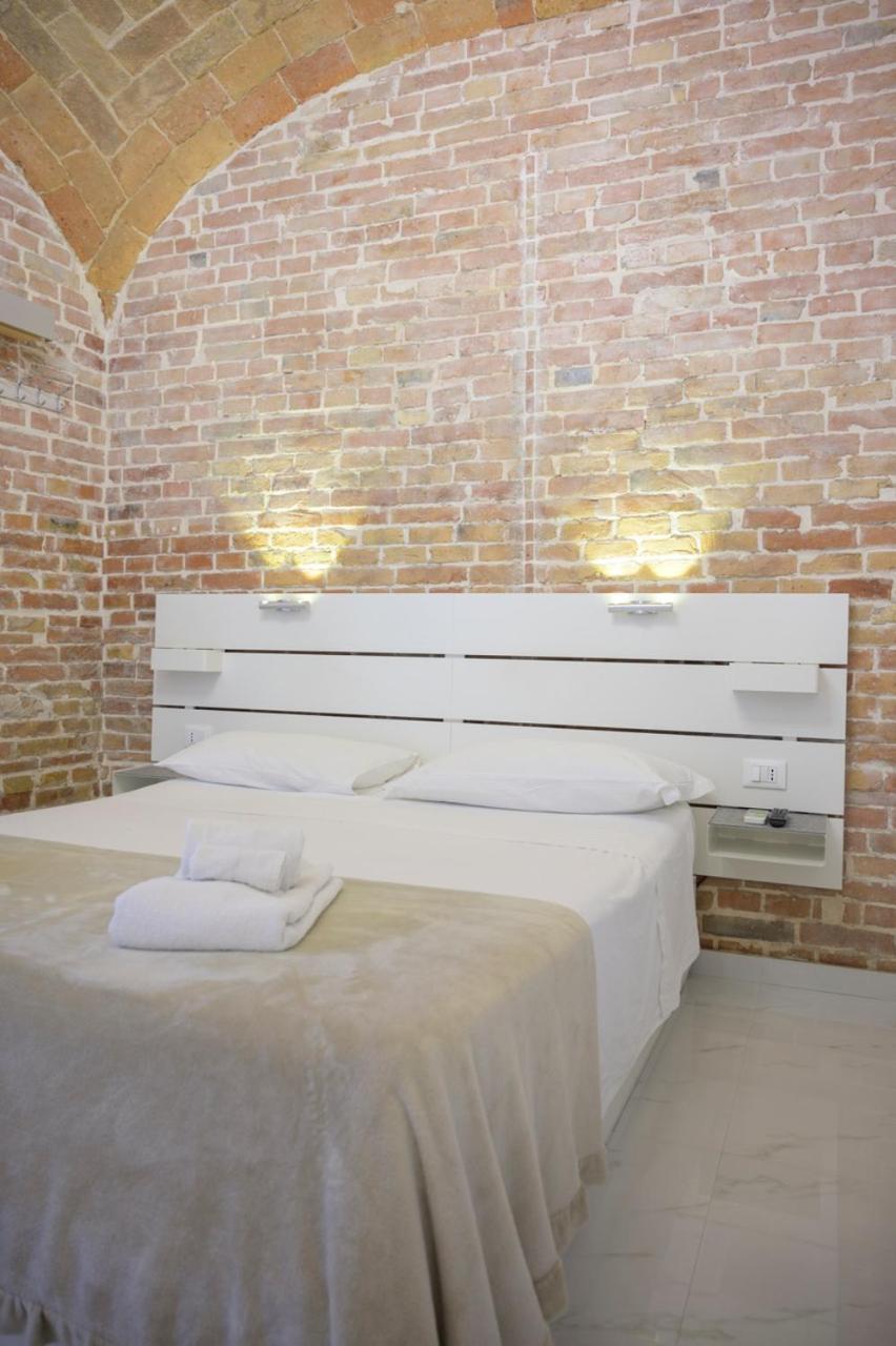 Dependance Ludovica Bed & Breakfast แตร์โมลิ ภายนอก รูปภาพ