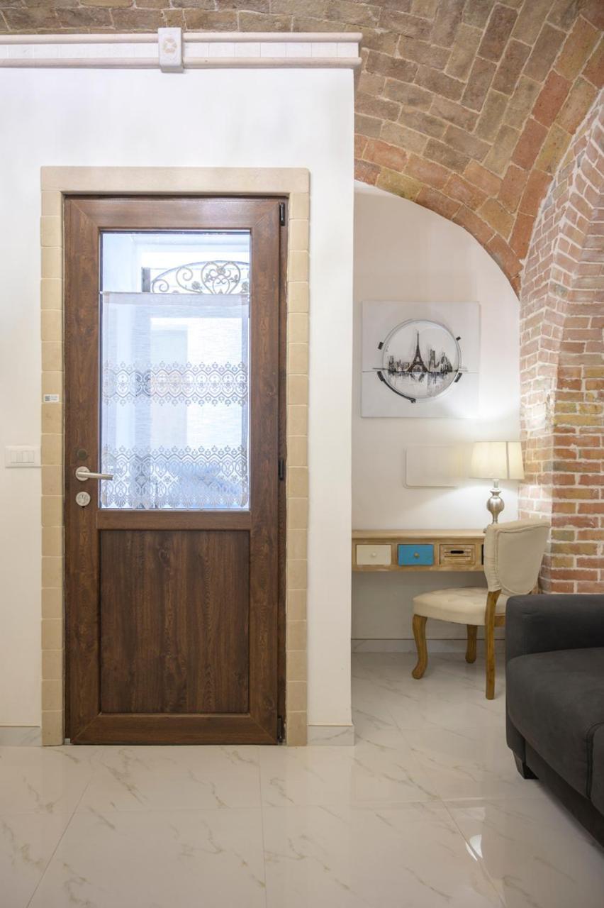 Dependance Ludovica Bed & Breakfast แตร์โมลิ ภายนอก รูปภาพ