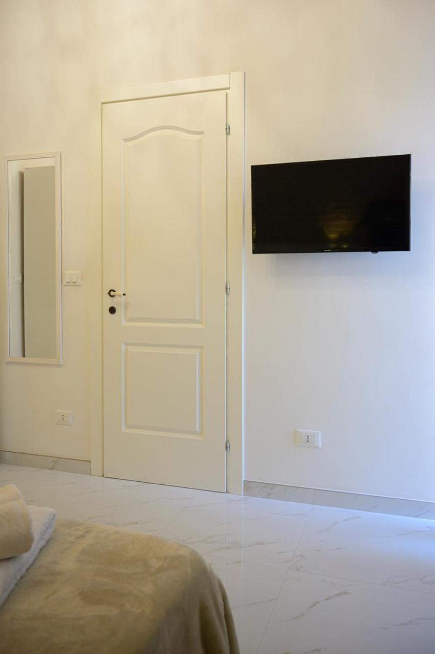 Dependance Ludovica Bed & Breakfast แตร์โมลิ ภายนอก รูปภาพ