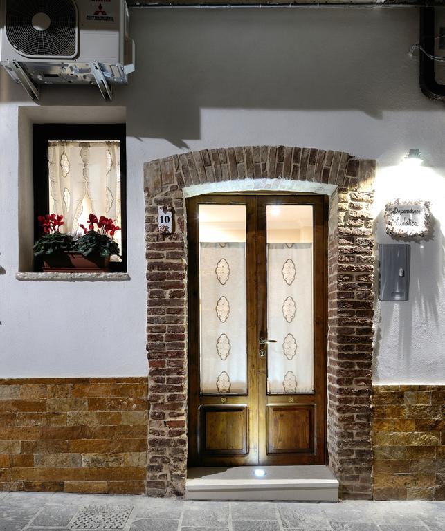 Dependance Ludovica Bed & Breakfast แตร์โมลิ ภายนอก รูปภาพ
