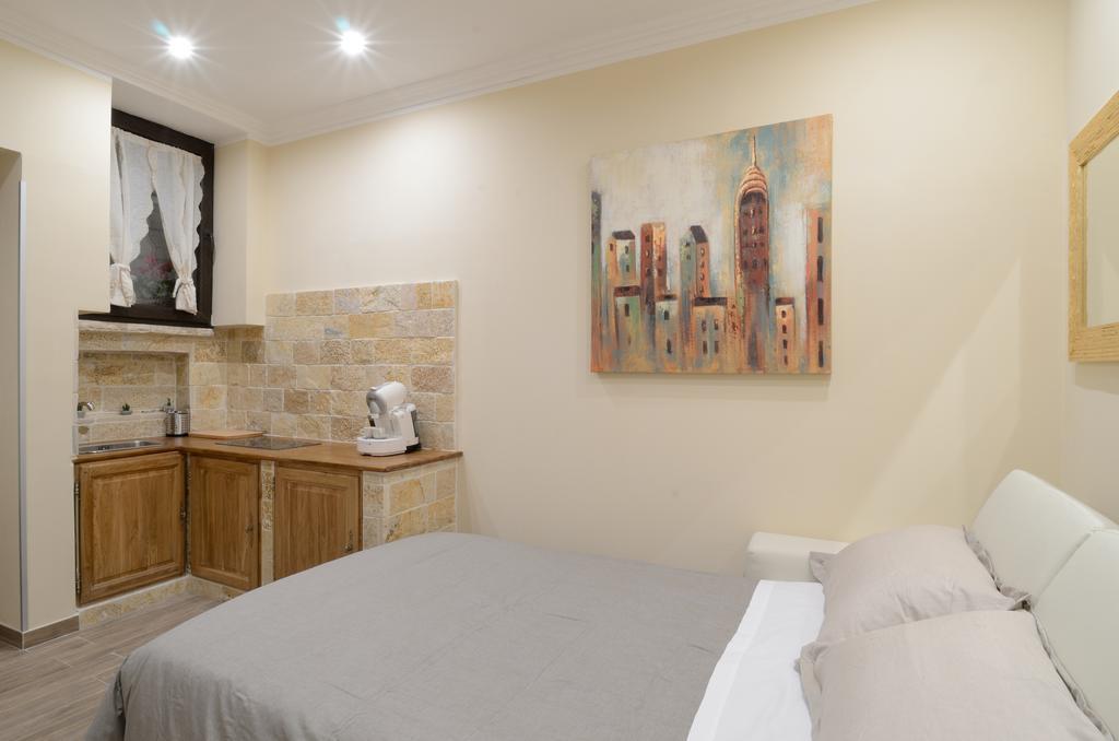 Dependance Ludovica Bed & Breakfast แตร์โมลิ ห้อง รูปภาพ